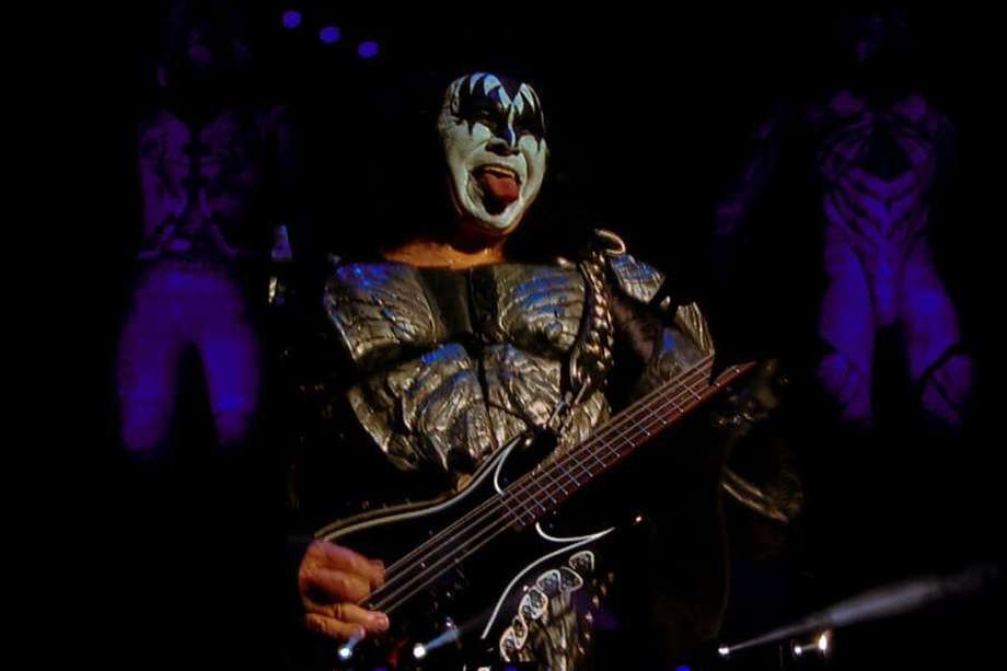 Gene Simmons, bajista de KISS, en el Monster of Rock, llevado a cabo el 15 de abril del 2023, en medio de su último concierto en Colombia.