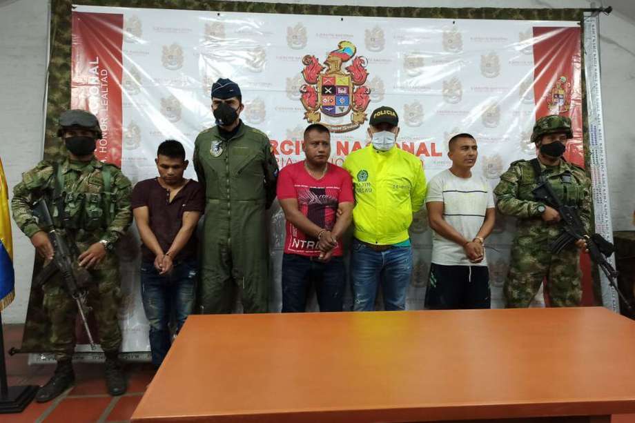 Fernando Méndez, alias "el Indio Amansador", fue capturado en zona rural de Caloto, Cauca. / Ejército