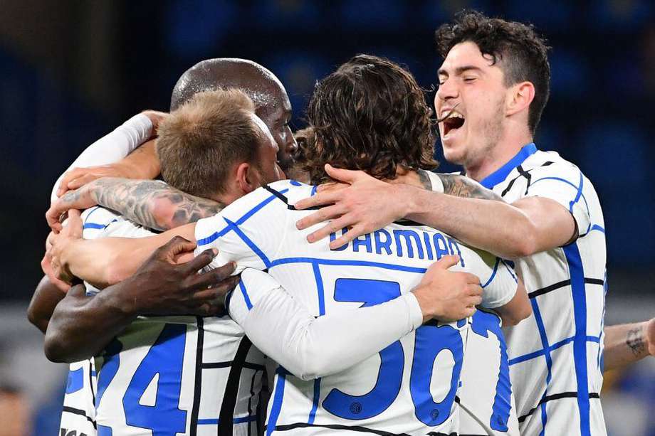 Inter empató en su visita al Napoli y dio un paso enorme rumbo a la conquista del título de la Serie A.
