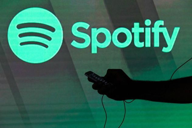 El presidente de Spotify defiende la permanencia del podcast de Joe Rogan