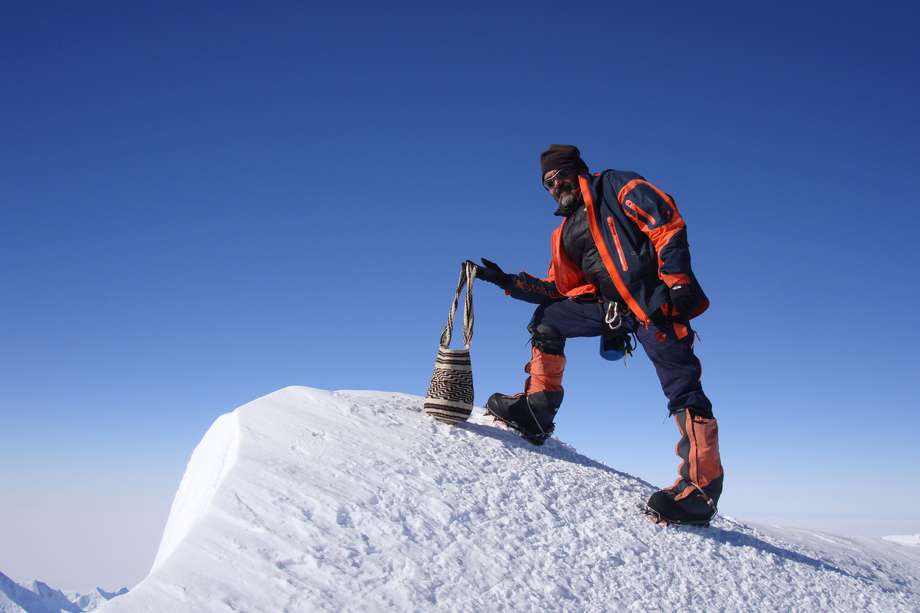 Juan Pablo Ruiz en el Monte Vinson, en la Antártida, el 17 de enero de 2013.
