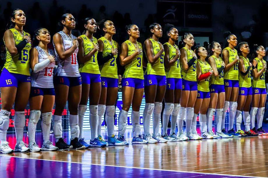 La selección colombiana de voleibol femenino, subcampeona de la Copa Panamericana, en México.