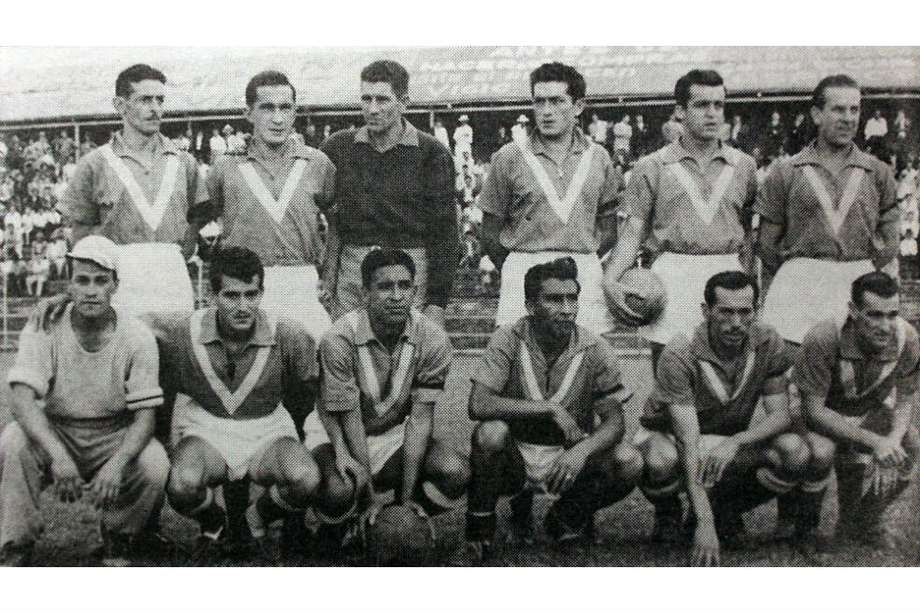 Deportes Quindío se coronó campeón de 1956.