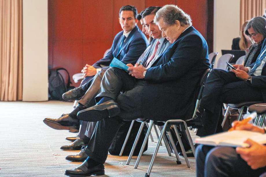 Jaime Gilinski durante una reunión de la junta directiva de Sura en abril de este año. / Bloomberg