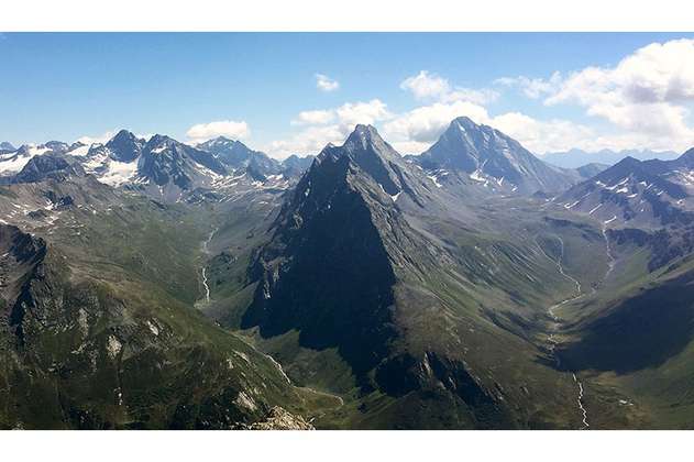 Glaciares suizos: su volumen se redujo a la mitad desde 1931