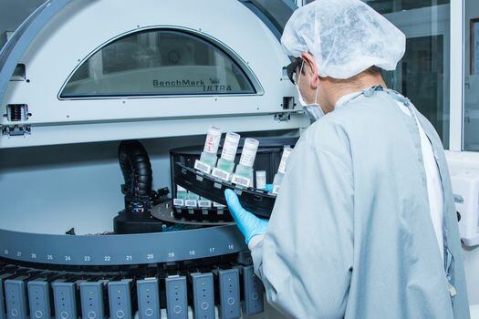 En la actualidad hay 37 laboratorios que están operando en la carrera para diagnosticar y analizar pruebas PCR (extracción molecular) / Cortesía Compensar. 