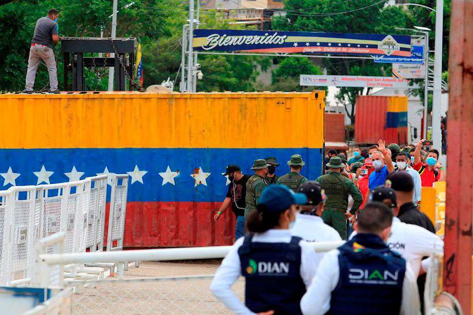 La situación en el paso fronterizo entre Colombia y Venezuela debe manejarse con pragmatismo. / Foto: EFE