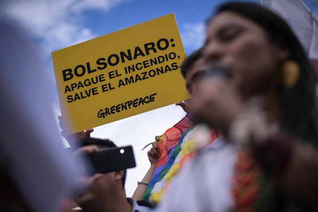Brasil rechaza ayuda del G7 y asegura que los fuegos amazónicos están "bajo control"
