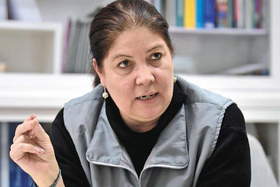 La directora de la MOE, Alejandra Barrios, asegura que el país no está preparado para el voto electrónico y que el Código se queda corto en paridad. Dice que, de aprobarse, el nuevo Código no podría implementarse sino hasta después de 2023.