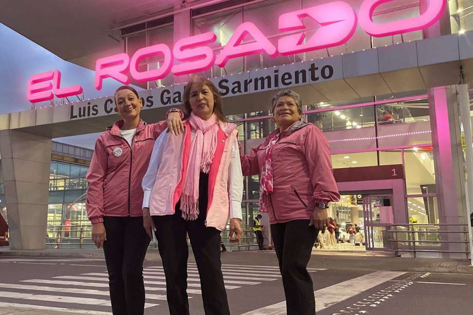 Aeropuerto Internacional El Dorado cambia su nombre por El Rosado.