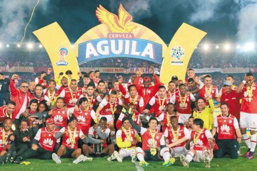 Independiente Santa Fe, último campeón de la Liga Águila. Foto: Gustavo Torrijos
