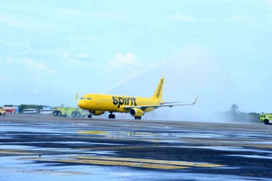 Los primeros vuelos a Bogotá, Cali y Rionegro serán desde y hacia Fort Lauderdale (Florida, EE.UU.), operados por la compañía estadounidense Spirit.