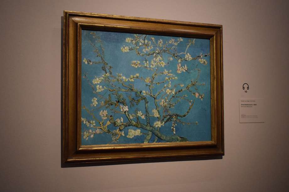 "Almond Blossom", óleo de Van Gogh que simboliza la llegada de una nueva vida. Esta obra está expuesta en Ámsterdam, en el Museo de Van Gogh.