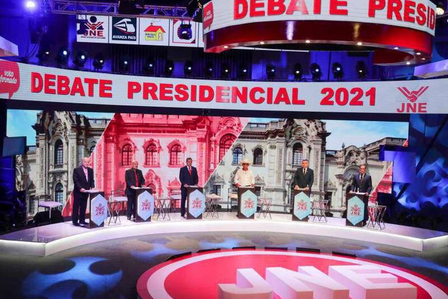 El desinterés reina en las elecciones peruanas, donde cinco candidatos se juegan el paso a la segunda vuelta.