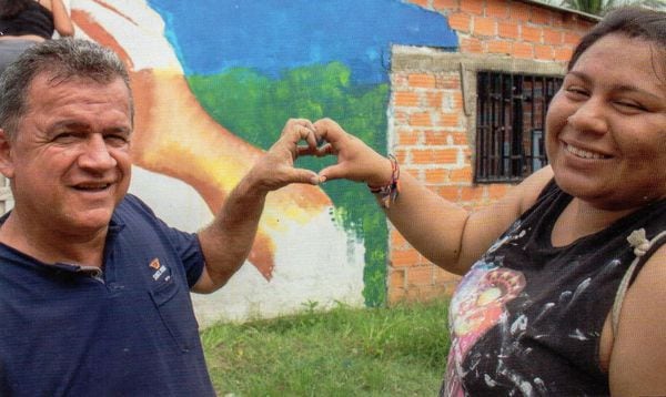 Ex-Farc Mauricio Gareca y una víctima de Puerto Asís, PutumayoRuta por el Color y la Memoria