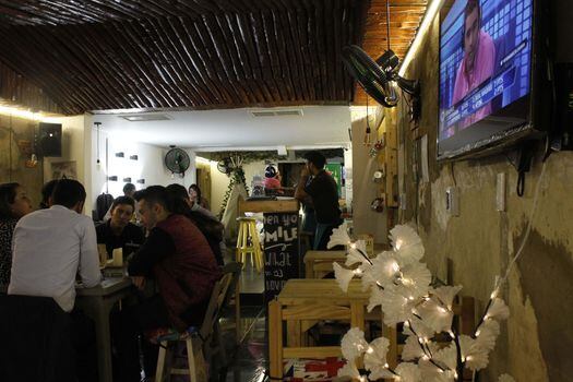 Sin Palabras, el primer café bar de Bogotá, hace parte del sector bar que podría verse beneficiado de propuestas como la planteada por el senador Álvaro Uribe Vélez.  / Revista Directo Bogotá 