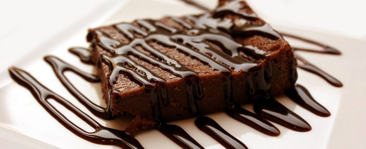 Si quieres hacer un brownie casero, aquí te dejamos una receta sencilla. ¡Anímate!