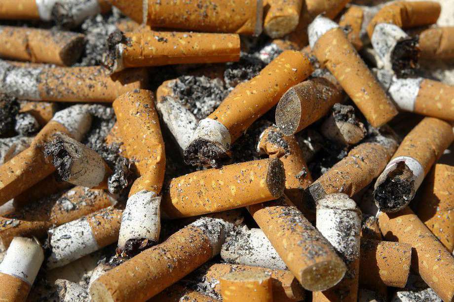 Según la OMS, la industria tabacalera produce seis billones de cigarrillos que son consumidos por mil millones de fumadores en todo el mundo. / PIxabay