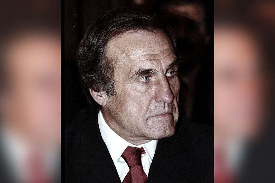 Actualmente, Reutemann ocupaba un puesto en el senado de la República de Argentina.