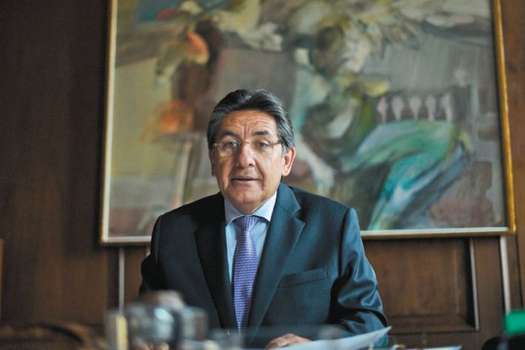 Néstor Humberto Martínez señaló a Gonzalo Guillén de adelantar una persecución en su contra /Archivo.