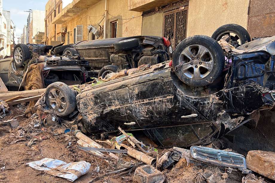 Al menos 10.000 personas continúan desaparecidas en Derna, la ciudad más afectada por las inundaciones en Libia.