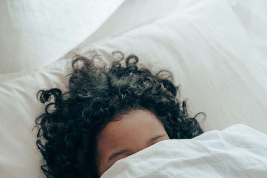 Es normal tener dificultad para dormir de vez en cuando., pero las personas con trastornos del sueño tienen estos problemas con regularidad.