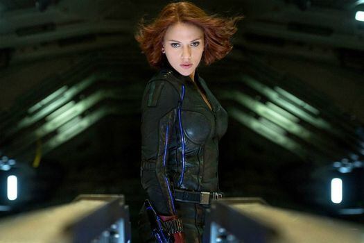 Scarlett Johansson personifica a la Viuda Negra en la saga de "Los Vengadores". sin embargo, el algoritmo estimó que su mejor año fue en 2004, cuando participó en 'Lost in Translation' (Perdidos en Tokio).  / Cortesía