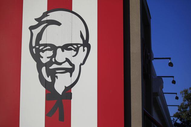 KFC lanzó promoción por la “Noche de los cristales rotos”, y se tuvo que disculpar
