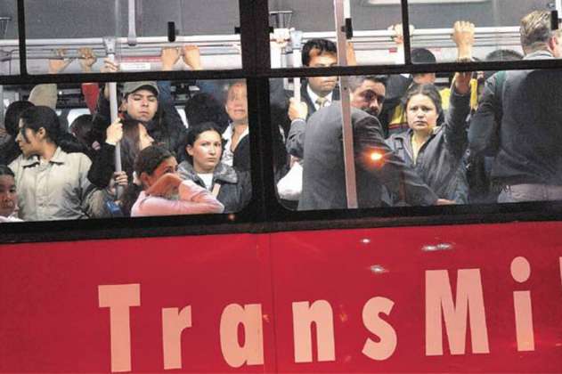 Corte Suprema archivó proceso contra Petro por asignar vagón de Transmilenio a mujeres 