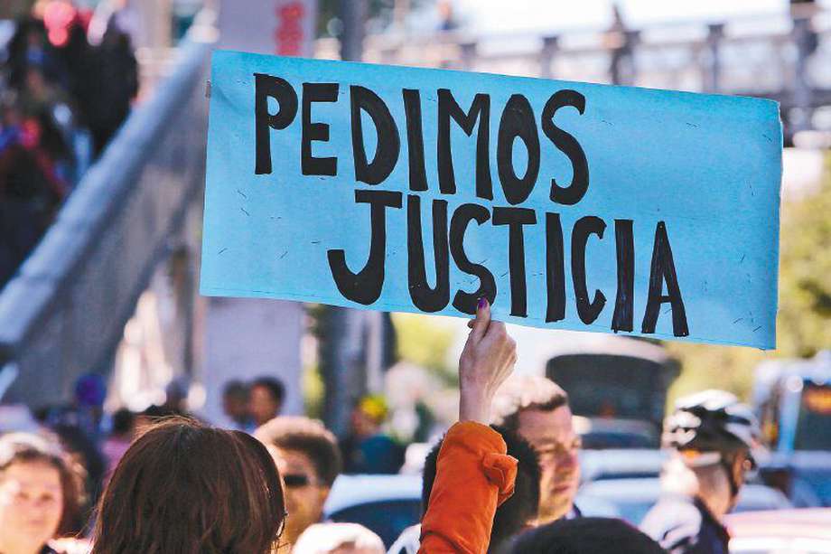 06/12/2016 Ciudadanos piden justicia frente al caso de violación y asesinato de la niña Yuliana Samboní, otro caso de violencia sexual en Colombia. EFE/Mauricio Dueñas Castañeda.