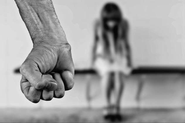 Niña de 10 años violada por su padrastro exige su derecho a abortar