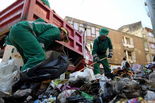 A El Carrasco llegan basuras de 16 municipios de Santander.  / Andrés Torres 