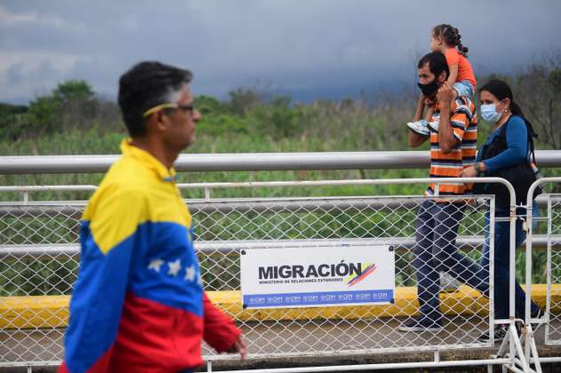 Los migrantes caben en la agenda bilateral ─a pesar del negacionismo de Maduro─