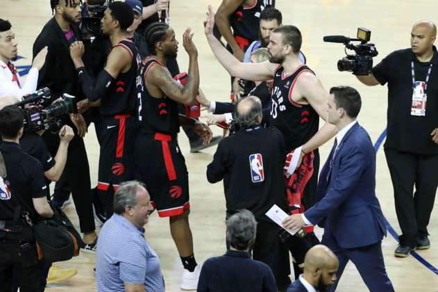 Los Raptors vencieron a los Warriors y tomaron la delantera en la final de la NBA