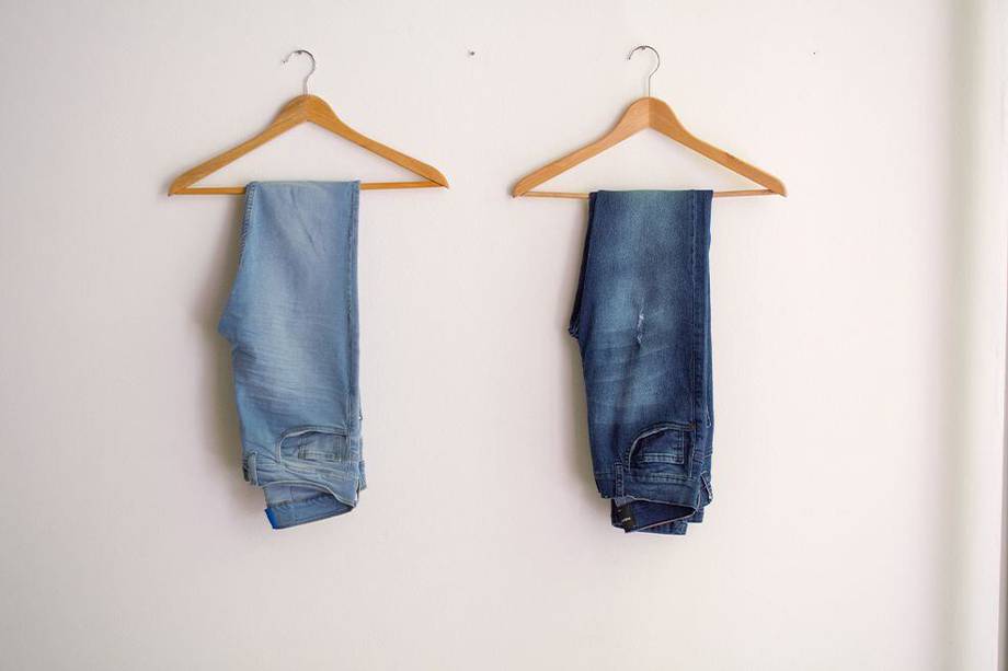 Jeans de hombres que se han convertido en el aliado de los outfits de las mujeres