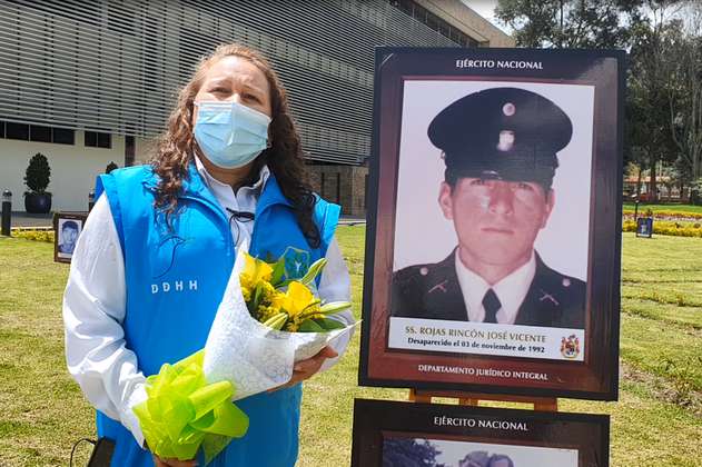 La promesa de Esperanza Rojas: encontrar a su esposo militar desaparecido