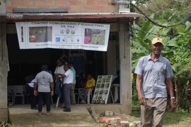 Una planta de arroz se reabre como símbolo de paz en Quibdó
