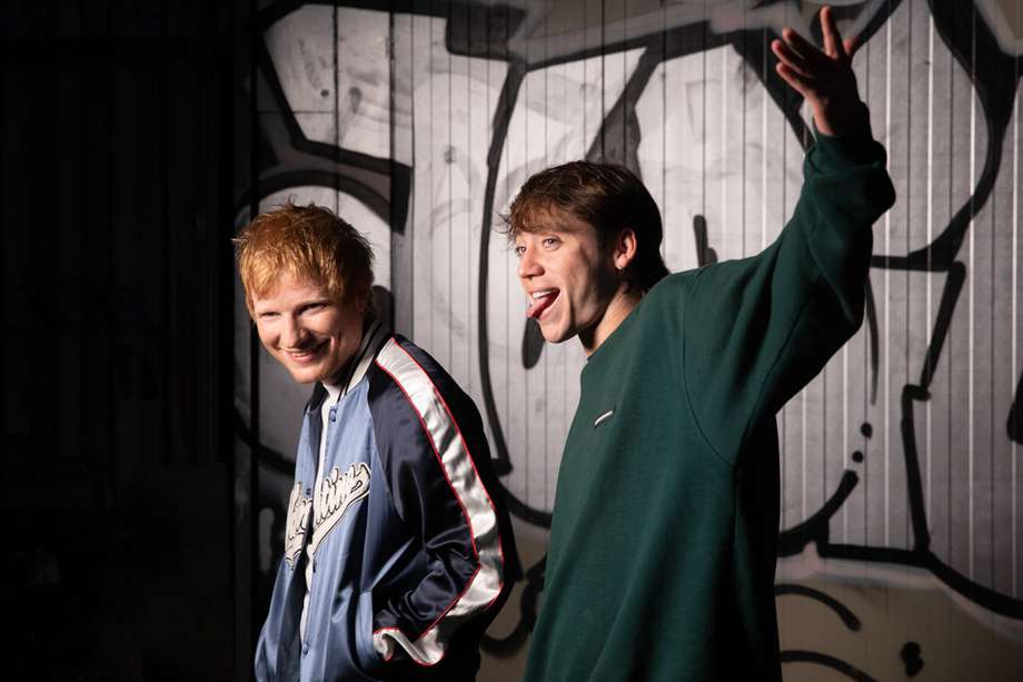 Ed Sheeran y Paulo Londra durante la grabación de su tema “Noche de Novela”.