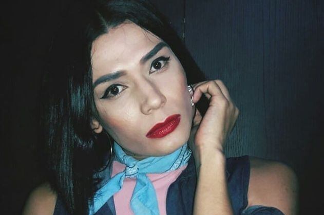 Policía en Medellín tiene que disculparse con Big Emma, mujer trans, por intentar manchar su imagen