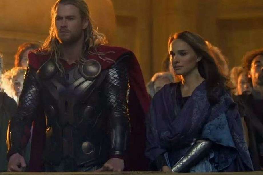 Chris Hemsworth y Natalie Portman en una escena de la saga dedicada a Thor.