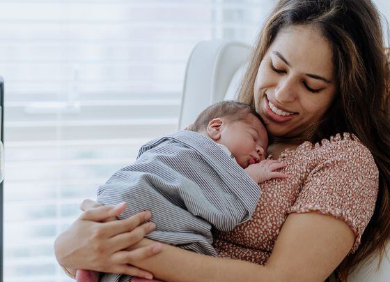 Así cambia el cerebro de las mujeres para adaptarse al cuidado del bebé