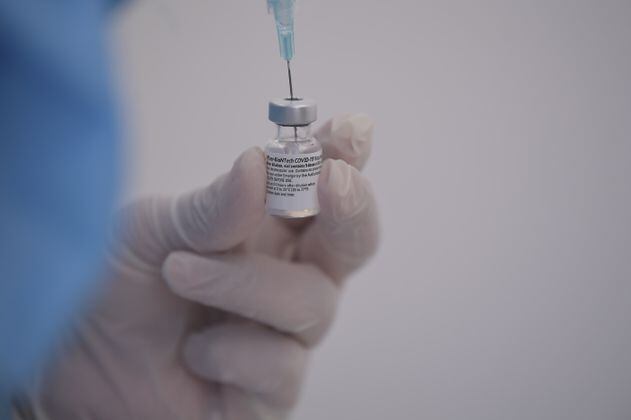 Personas inmunizadas en Bogotá pueden obtener certificado digital de vacunación