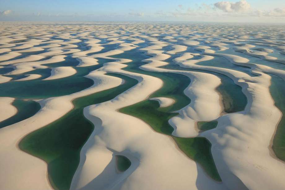 Dunas de arena blanca
