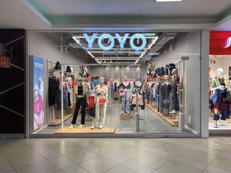 Yoyo Jeans abre nueva tienda en Bogotá y estrena mensaje de amor propio