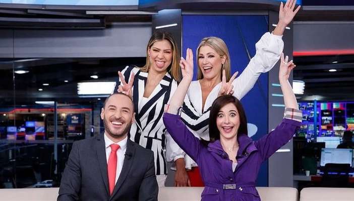 Presentadores de Noticias Caracol vivieron ataque de risa durante emisión en vivo