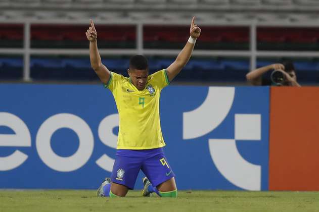 Brasil goleó a Perú y abrió con pie derecho el Sudamericano en Colombia