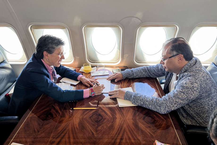 A través de esta imagen, el presidente Petro anuncio los acuerdos con la  alcaldesa de Bogotá.