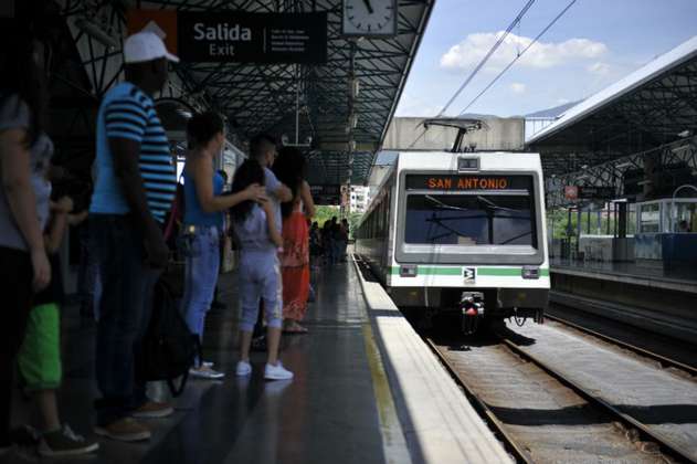 Accidente en la vía férrea del Metro de Medellín deja tres muertos