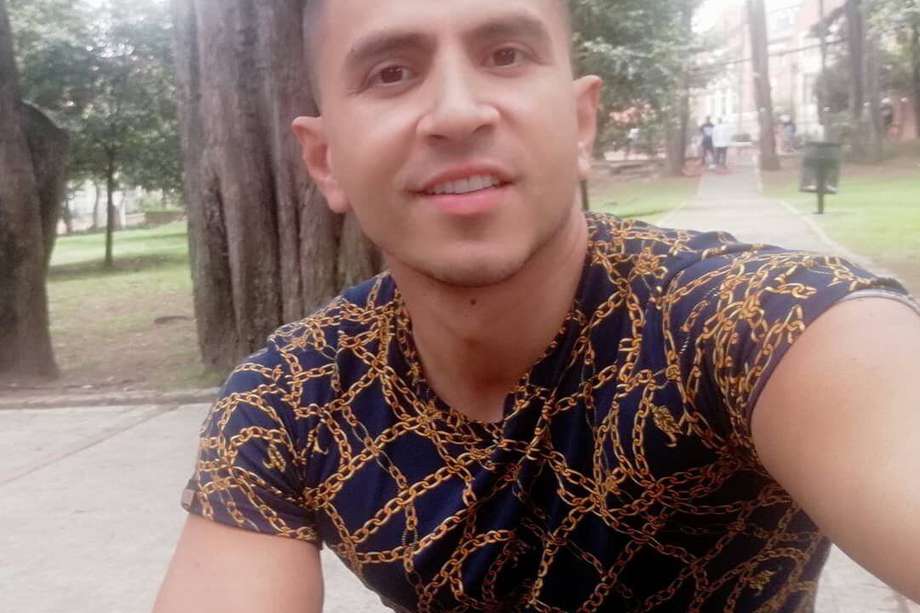 El samario de 34 años, residente en Bogotá, falleció en extrañas circunstancias tras acudir al médico por un dolor de cadera.
