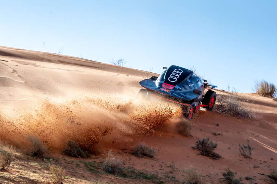 El carro de Carlos Saínz en el Rally Dakar. 
